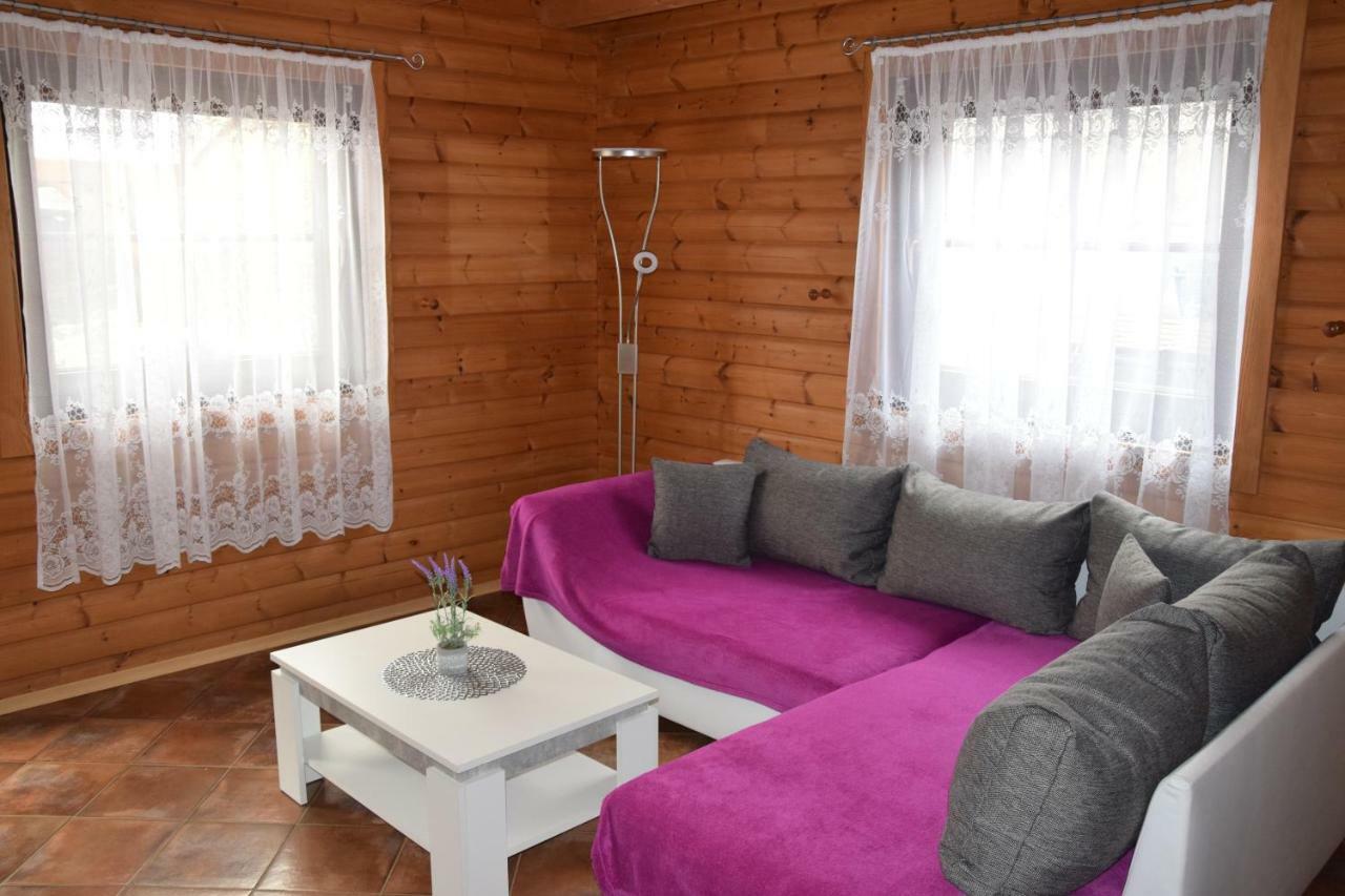 Апартаменты Fuenfeichener Weg 16 Айзенхюттенштадт Экстерьер фото