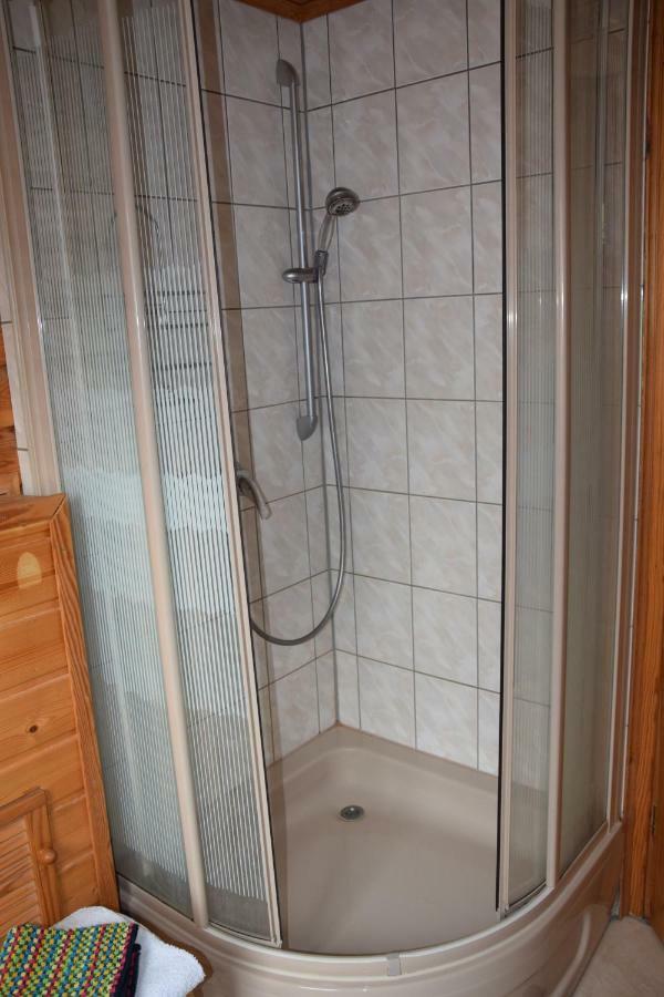 Апартаменты Fuenfeichener Weg 16 Айзенхюттенштадт Экстерьер фото